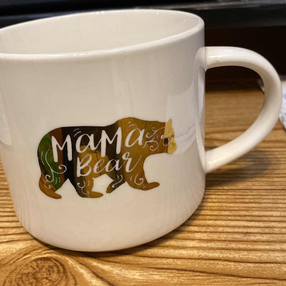 Threshold Stoneware “Mama Bear” Coffee Mug Cup. 16 oz.